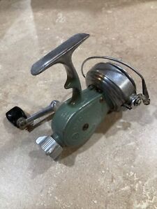 Special Record Spinning Reel 400 8 Switzerland Very Clean