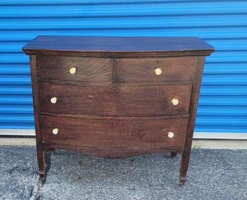 New ListingAntique 4-Drawer Oak Dresser