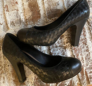 Bottega Veneta Black Woven Leather High Heel Pumps, size 37.5