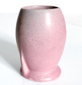New ListingVTG Signed NILOAK Ceramic Pottery Vase Pot Arts and Crafts DECO Matte PLUM MAUVE