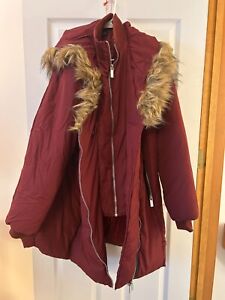 Women's winter coat size 22-24, new, never worn, Roaman's