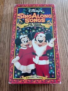 Disneys Sing Along Songs - The Twelve Days of Christmas (VHS, 1997)