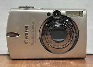 Canon PowerShot SD550 7.1 Mega Pixels 3x Optical Zoom Compact Digital Camera