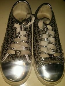 Michael Kors Women's Lace Up  Signature Monogram Sneakers Shoes Sz 4