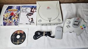 New ListingSega  Dreamcast Console, Contoller, 3 Games, And Official Rumble Pak Lot
