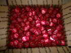 NO DENTS 1500 BUDWEISER RED WHITE BEER BOTTLE CAPS CROWNS ARTS CRAFTS PONG CLEAN
