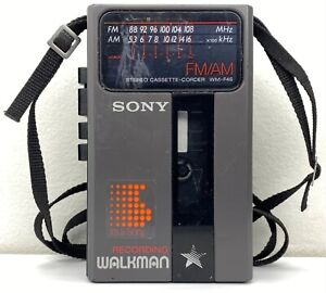 SONY WALKMAN WM-F46 STEREO RECORDING FM/AM RADIO CASSETTE PLAYER RECORDER READ