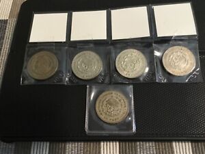 Lot of 5 Mexico Mixed Date Un Peso Silver Coins   NICE