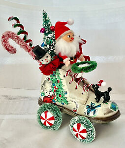 Vtg Xmas Kitsch Deco Felt Santa in Baby Shoe Car Bottle Brush Tree Flocked Deer