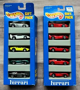 2 1993 Hot Wheels Ferrari 5 Car Gift Pack