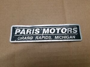 Paris Motors Grand Rapids Michigan Car Dealership Emblem Badge Logo Advertising
