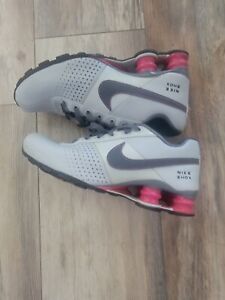 Nike Womens Shoes Shox Size 4Y Athletic Running Sneaker Pre Owned