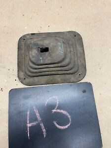 ROUGH USED MR GASKET FLOOR SHIFT SHIFTER BOOT AUTO AUTOMATIC VERTAGATE B&M PROJE