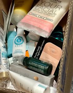 Thirty Beauty Products - SKINCARE / MAKE-UP / ANTI-AGING / HAIRCARE - NEW LOT