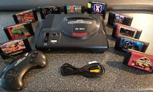 Sega Genesis Console Bundle with GREAT GAMES! TESTED WORKING