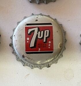 SODA cap crown Seven Up 7 cone can flat bottle acl label cork top BISMARCK ND