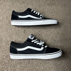 Vans (Mens 11) Classic Old Skool Skate Lace Up Shoes Low Top Sneaker Black White