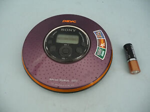 Sony D-NE320 Atrac3/MP3 CD Walkman - Portable CD/MP3 Player 