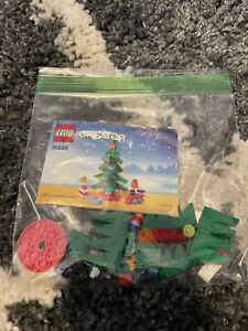 LEGO CREATOR: Christmas Tree (30286) 100% Complete W/manual