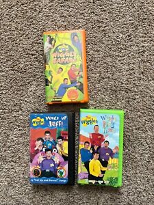 (3) Wiggles VHS Lot - Wake Up Jeff, Wiggly Play Time, Wiggly Safari