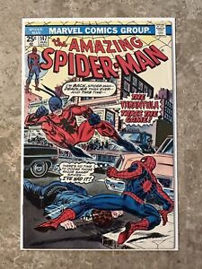 Amazing Spider-Man #147 (1975 Marvel Comics) - VF-