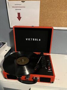 New ListingVictrola VSC-550BT-RED & black Turntable Record Player with ac adapter tested