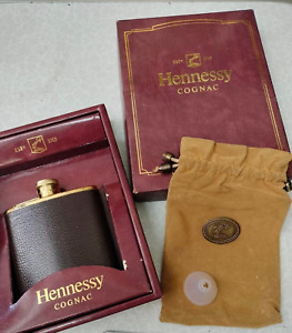 Hennessy Cognac Portable Liquor Bottle Stainless Steel Leather Bag Paper Box