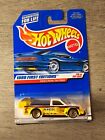 1999 Hot Wheels #924 First Editions 19/26 PIKES PEAK TACOMA Yellow w/GoldLaceSp