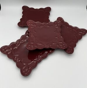 Home & Garden Party Cranberry Scalloped Dessert Snack Plates 6”  Set Of 4