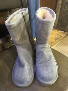 UGG Classic I Winter Boots for Women Size US 9 - Gray