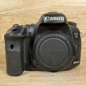 Canon EOS 7D Mark II DS126461 Dual Pixel CMOS Digital SLR Camera (Body Only)