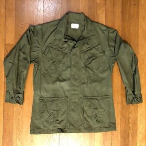 Late Vietnam Era US Army USGI OD Green Ripstop Jungle Fatigue Shirt SM-SHRT