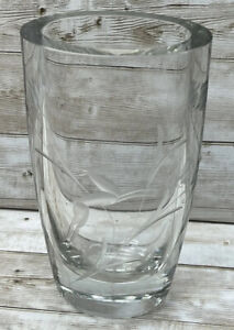 New ListingVintage  Decorative Art Crystal  Vase Etched Deer 6 1/2” Tall