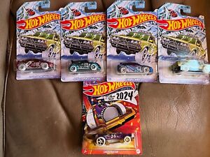 2023 Hot Wheels Holiday, Christmas 2024 Happy New Year Set of 5 Cars BRAND NEW
