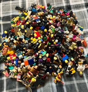 Roblox Toys For Girls and Boys New Action Figures Lot Of 20 With Accessories