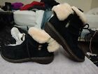 Womans Ugg Boots Size 9 Swade Fold Down An Tie