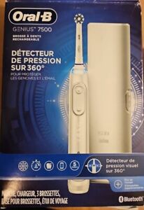 Oral-B Pro 7500 Smart Electric Toothbrush - White