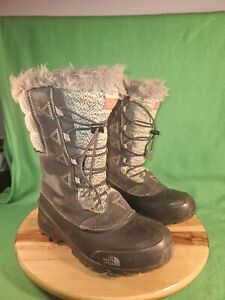 THE NORTH FACE Girls Size 4 Shellista Lace II Winter Snow Boots New without Tags
