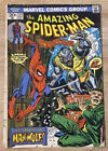 THE AMAZING SPIDER-MAN #124 (1973) 1st Appearance of Man-Wolf Detach Staple