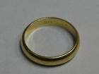 14k Yellow Gold 3.9g Wedding Ring - Size 8 (4.1 mm wide)