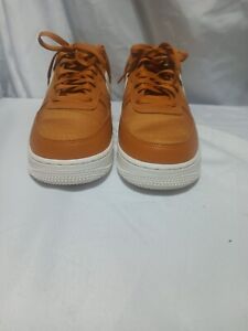 Nike Air Force 1 '07 LV8 NOS Monarch Sail, Size 11-Used, Pristine Condition