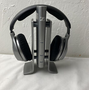 Sennheiser HDR180 with Charging Stand RS 180  Working  Not Including Charger