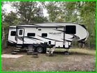 New Listing2021 Grand Design Reflection 150 Series 260RD Fifth Wheel 1 Slide Out Awning