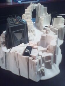 1980 Vintage Star Wars Hoth Imperial Attack Base COMPLETE Kenner Ice Planet