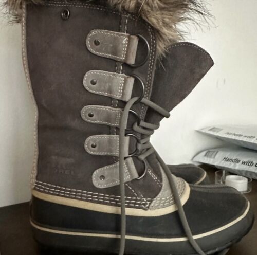 womens sorel snow boots 9