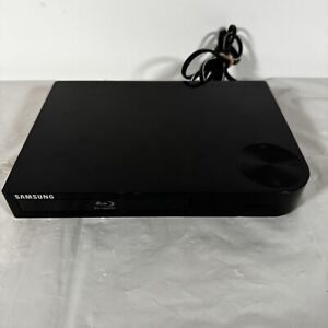 Samsung BD-F5700 Blu-ray Player With Built In WiFi -Tested and Working-No Remote