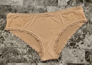 NWT BODY BY VICTORIA'S SECRET XL BEIGE SATIN SMOOTH LACE RARE HIPHUGGER PANTIES