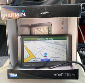 Garmin nüvi 265W GPS Unit w/ Garmin Cord & Original Box Manual Accessory bundle