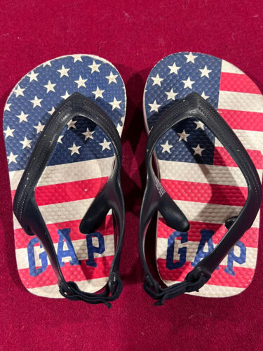Gap Toddler Flip-Flop Sandals American flag Size 5T