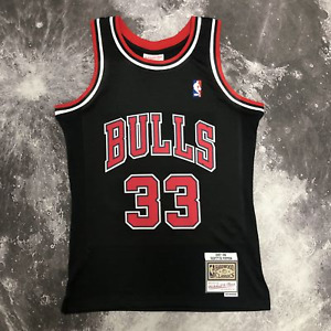 Scottie Pippen #33 Chicago Bulls Black Mitchell & Ness Swingman Jersey Mens NWT